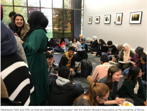 Neighborly Faith and CRU co-host an interfaith lunch discussion with the Muslim Student Association at the University of Illinois at Chicago in October 2019. | Courtesy of Neighborly Faith